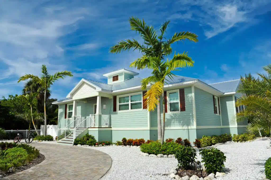 New Beach House with beautiful Landscaping Florida Keys